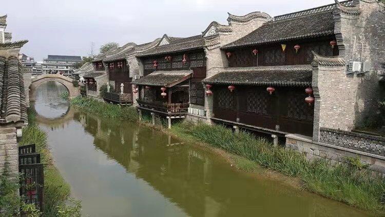 彩块跑酷